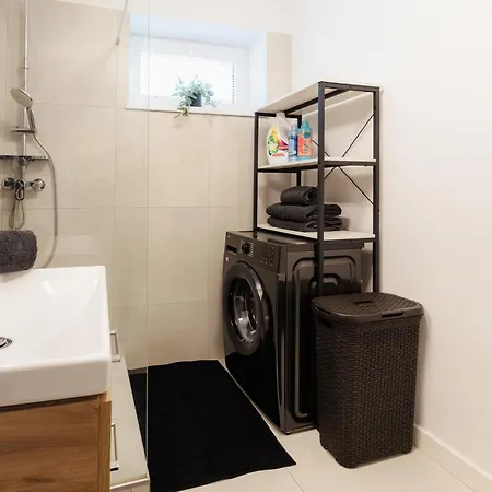 Harmony Hideaway Апартаменты Братислава